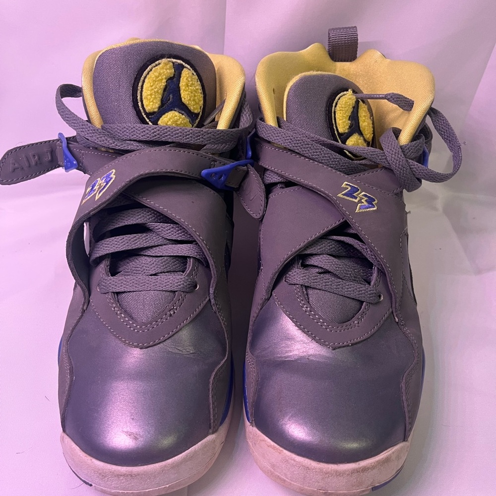 Jordan 8 Kids Sneakers in Gray and Yellow size 7y